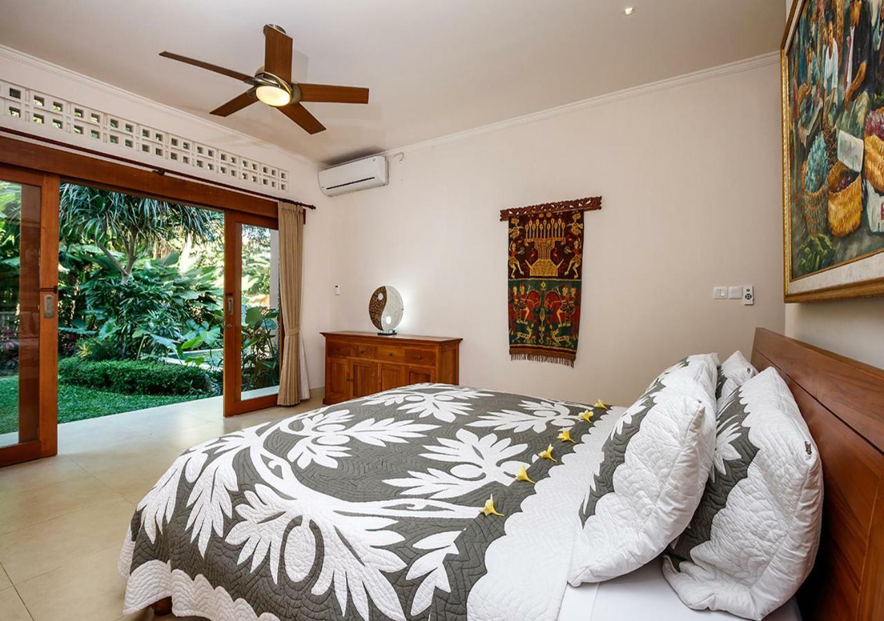 Villa Kembar Ubud Extérieur photo